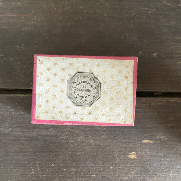 Vintage Bits & Pieces