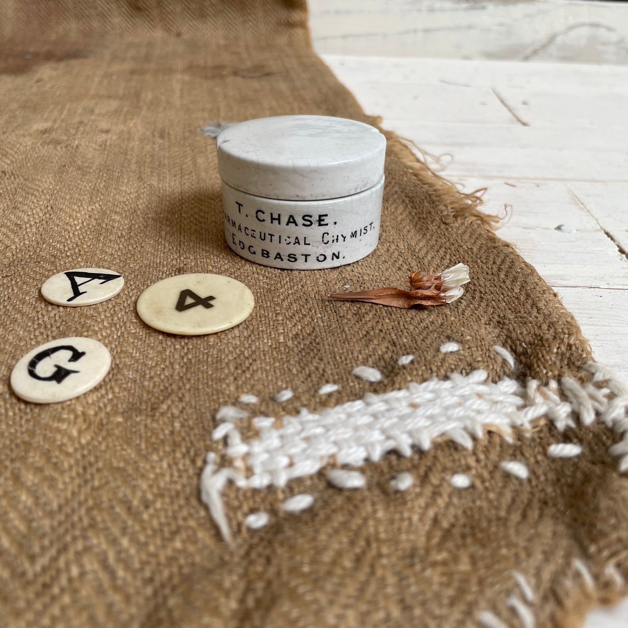 T.Chase Pharmaceutical Chemist Pot