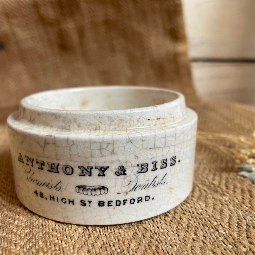 Anthony & Bliss Chemist Pot