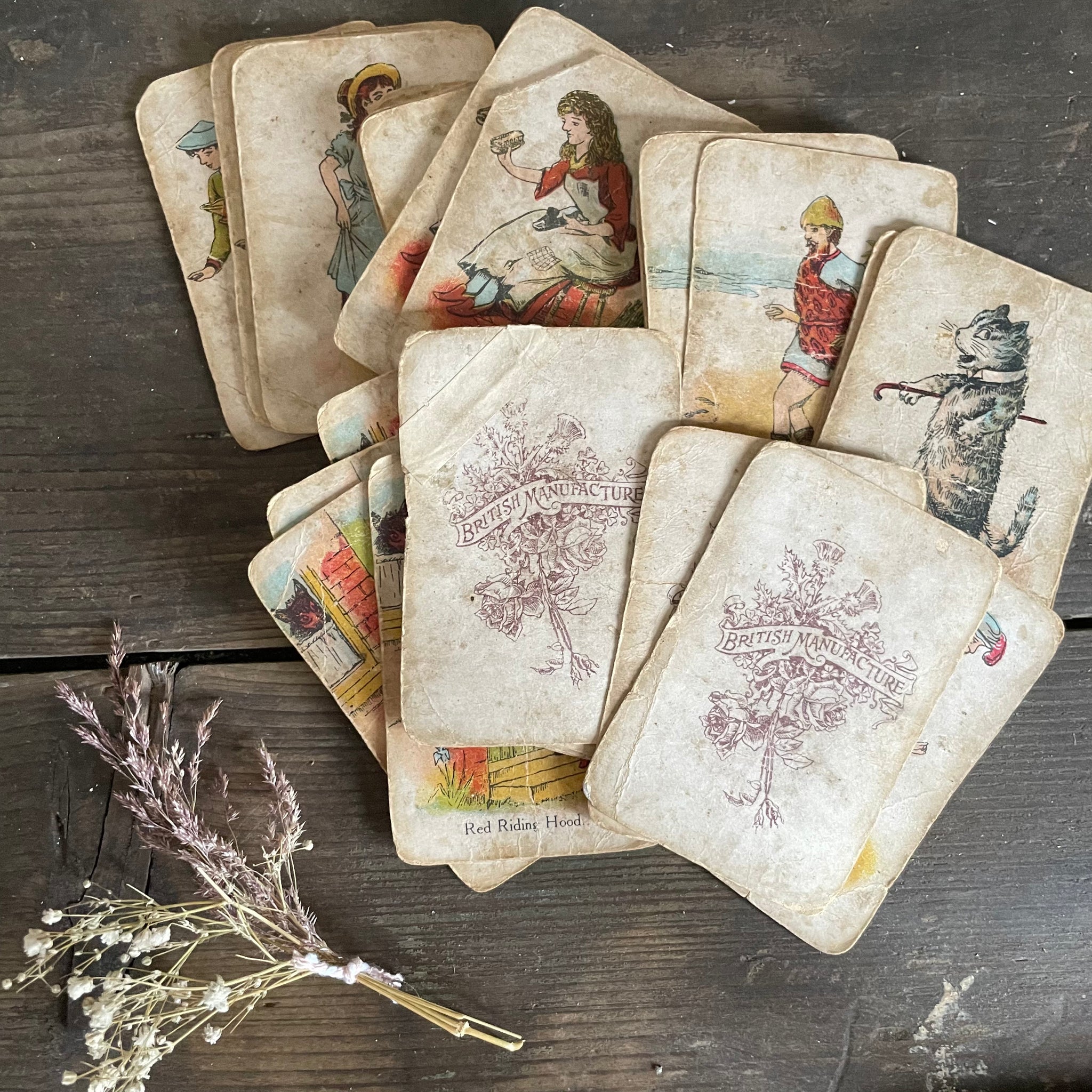 Beautiful Victorian Game Playing Cards