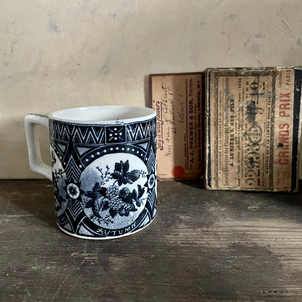 Beautiful Antique Seasons Mug