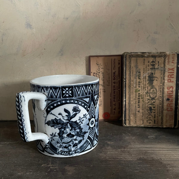 Beautiful Antique Seasons Mug