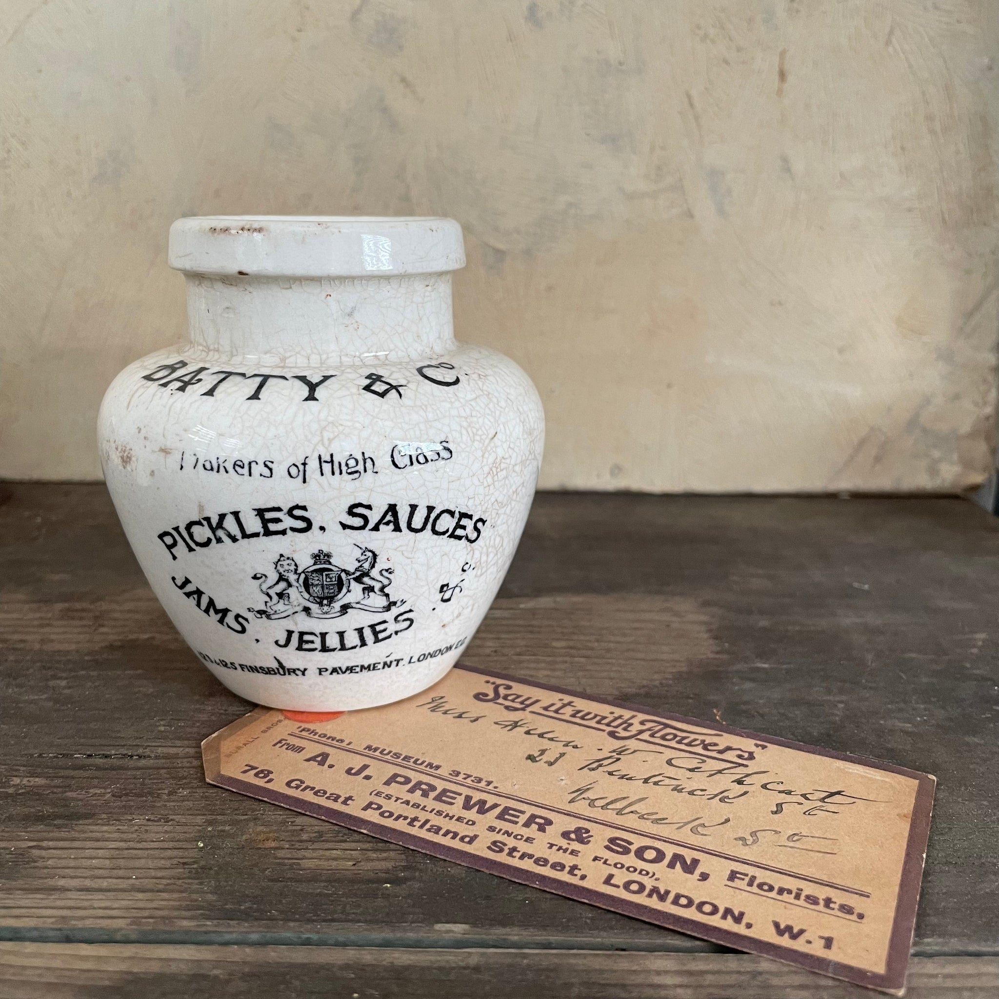 Antique Advertising Batty & Co Pot