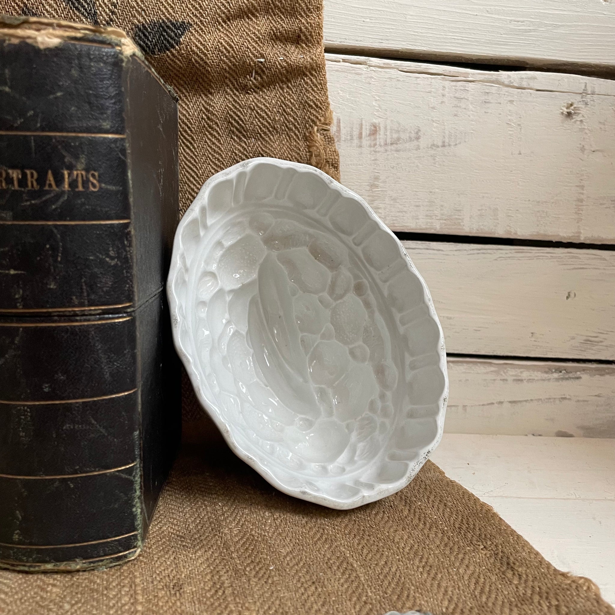 Victorian Pretty Jelly Mould