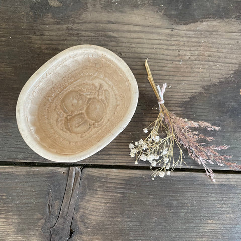 Small Stained Victorian Jelly Mould