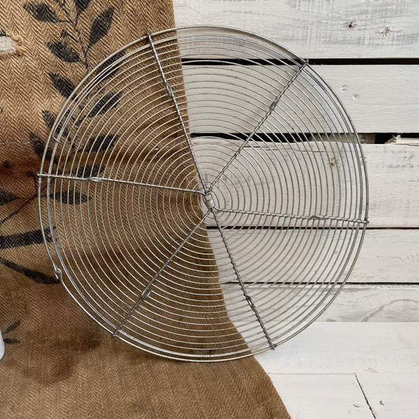 Larger Circle Vintage Metal Cooling Rack